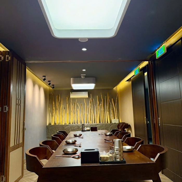 호치민 다람쥐산장 1군 - 분위기Good 안주 맛집