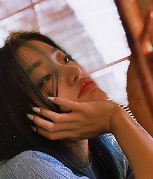 Spell l.o.v.e 인스타 여신 스타일