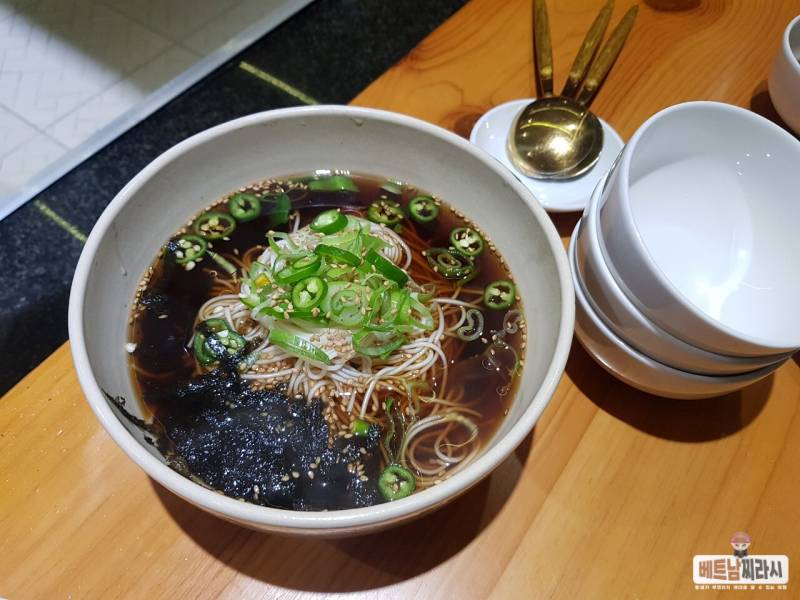 호치민 2군 타오디엔 양갈비 전문점 테무진 - 테무진 뉴멘