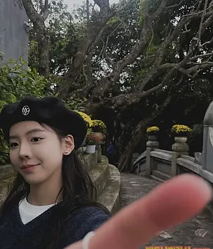 하노이 - 호안끼엠 호수 2월 18일 이쁜 모자의 소녀