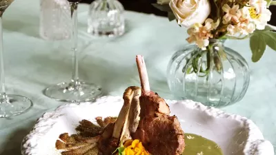 NOUS DINE