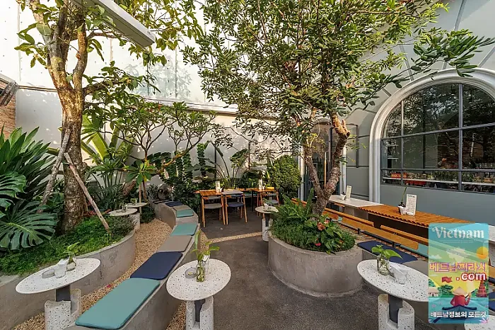 WKND Saigon 가족 친화적인 다이닝 컨셉 호주식 요리