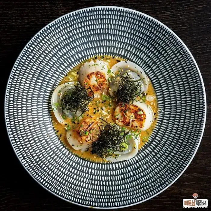 오크라 푸드바 Quince Eatery