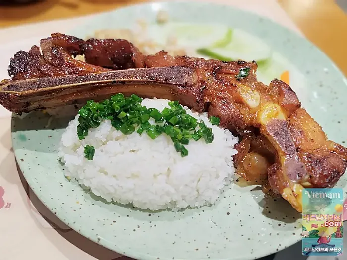 껌땀맛집 Cơm Tấm Sà Bì Chưởng - 179 Trần Bình Trọng