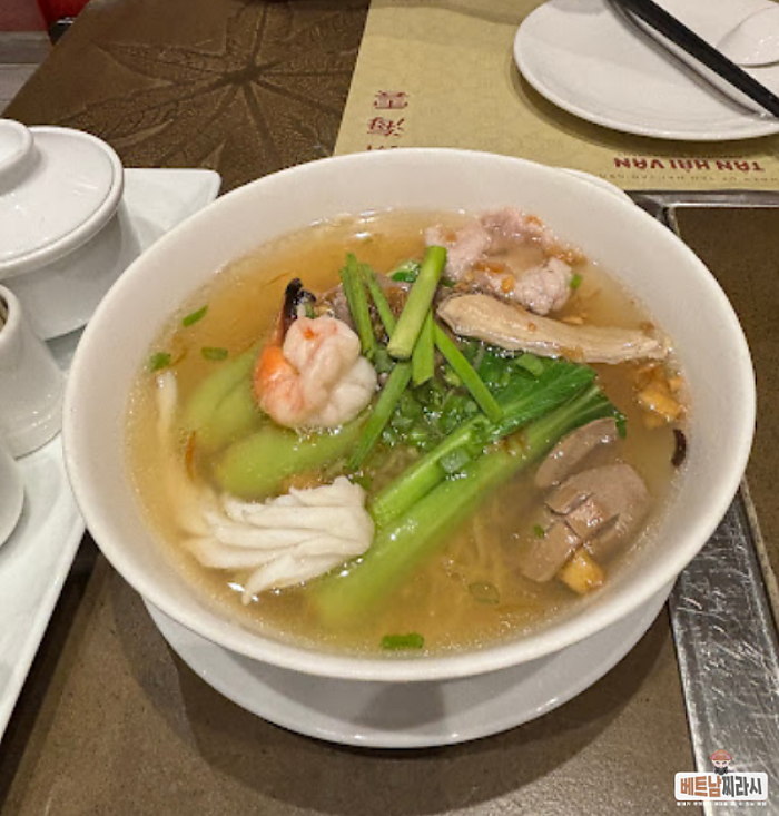 떤하이번 Nhà hàng Tân Hải Vân 북경요리 전문점