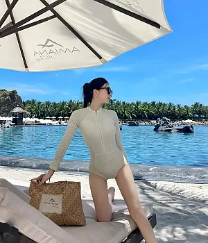 분위기 좋은 바다모델 @jisoo_bae 인스타