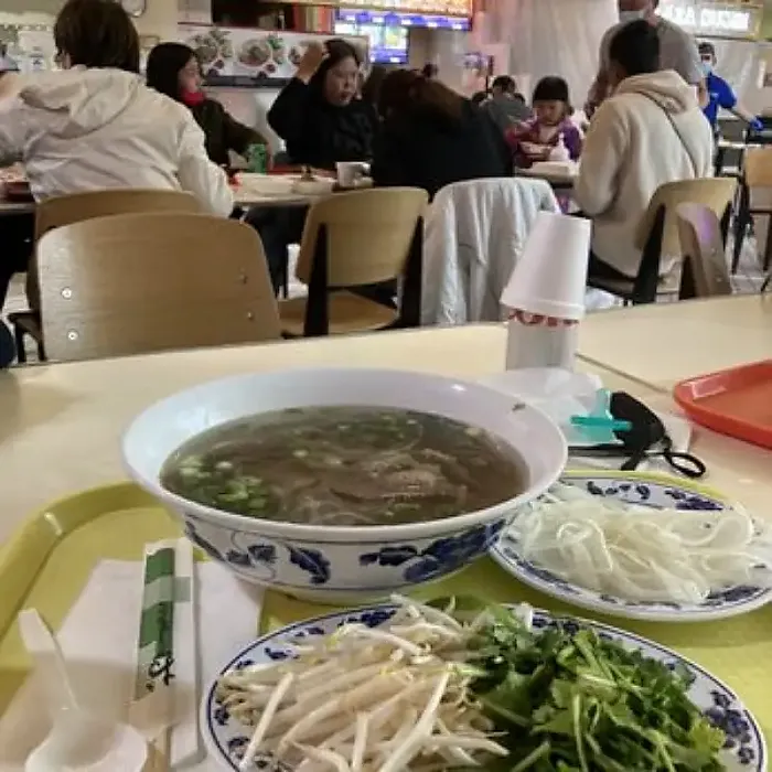 Phở 2000