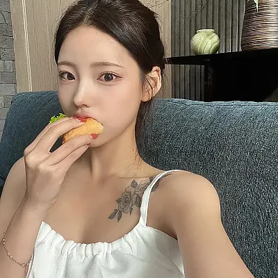 먹고먹고먹고 @binnnibii