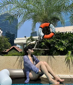 LOTTE HOTEL SAIGON 2월 15일 세수만 하고 수영장으로 갓!